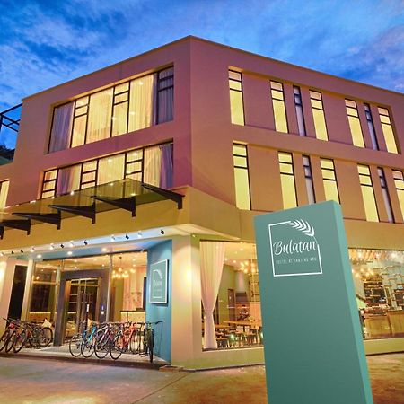 Bulatan Hostel Tanjong Aru Exteriör bild