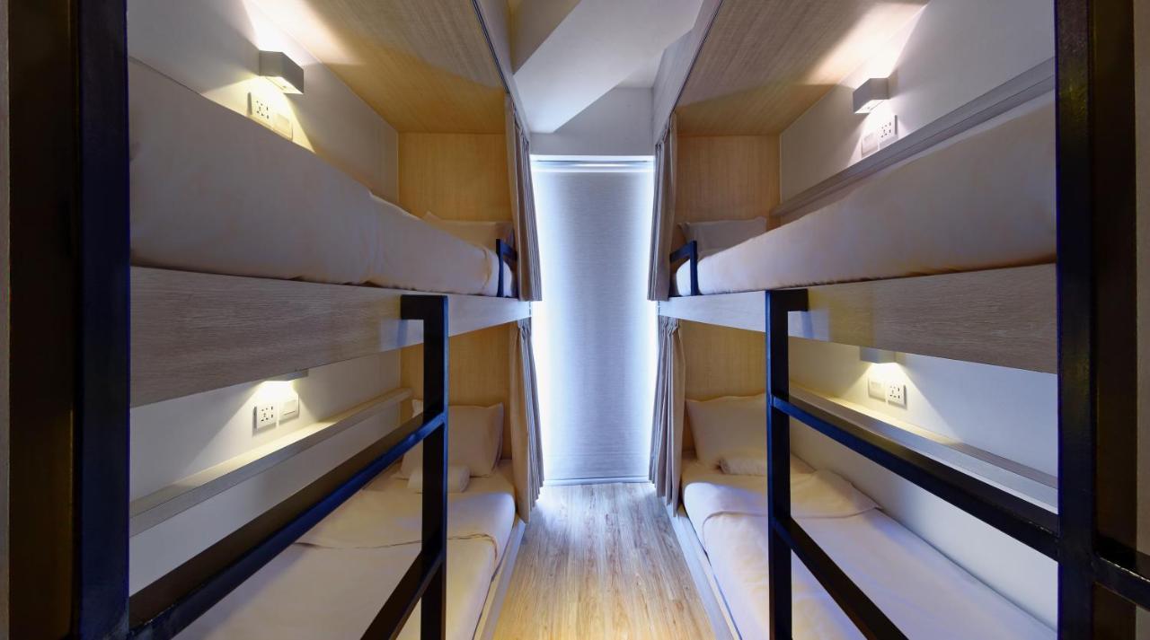 Bulatan Hostel Tanjong Aru Exteriör bild