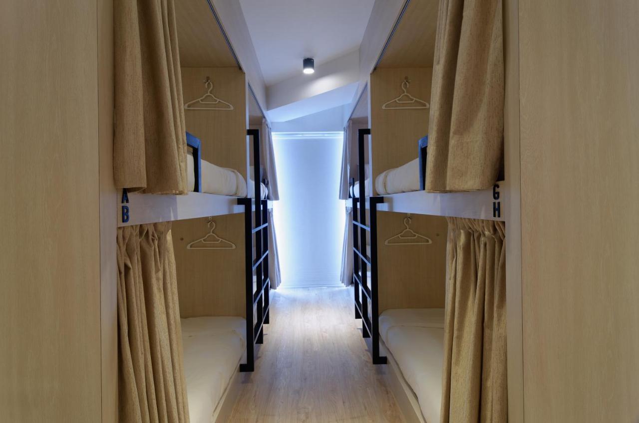Bulatan Hostel Tanjong Aru Exteriör bild