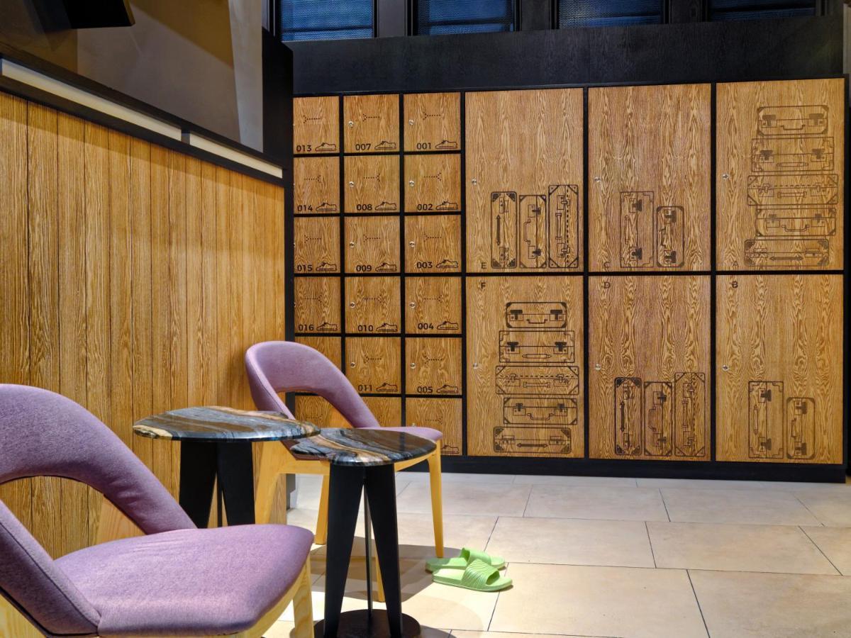 Bulatan Hostel Tanjong Aru Exteriör bild
