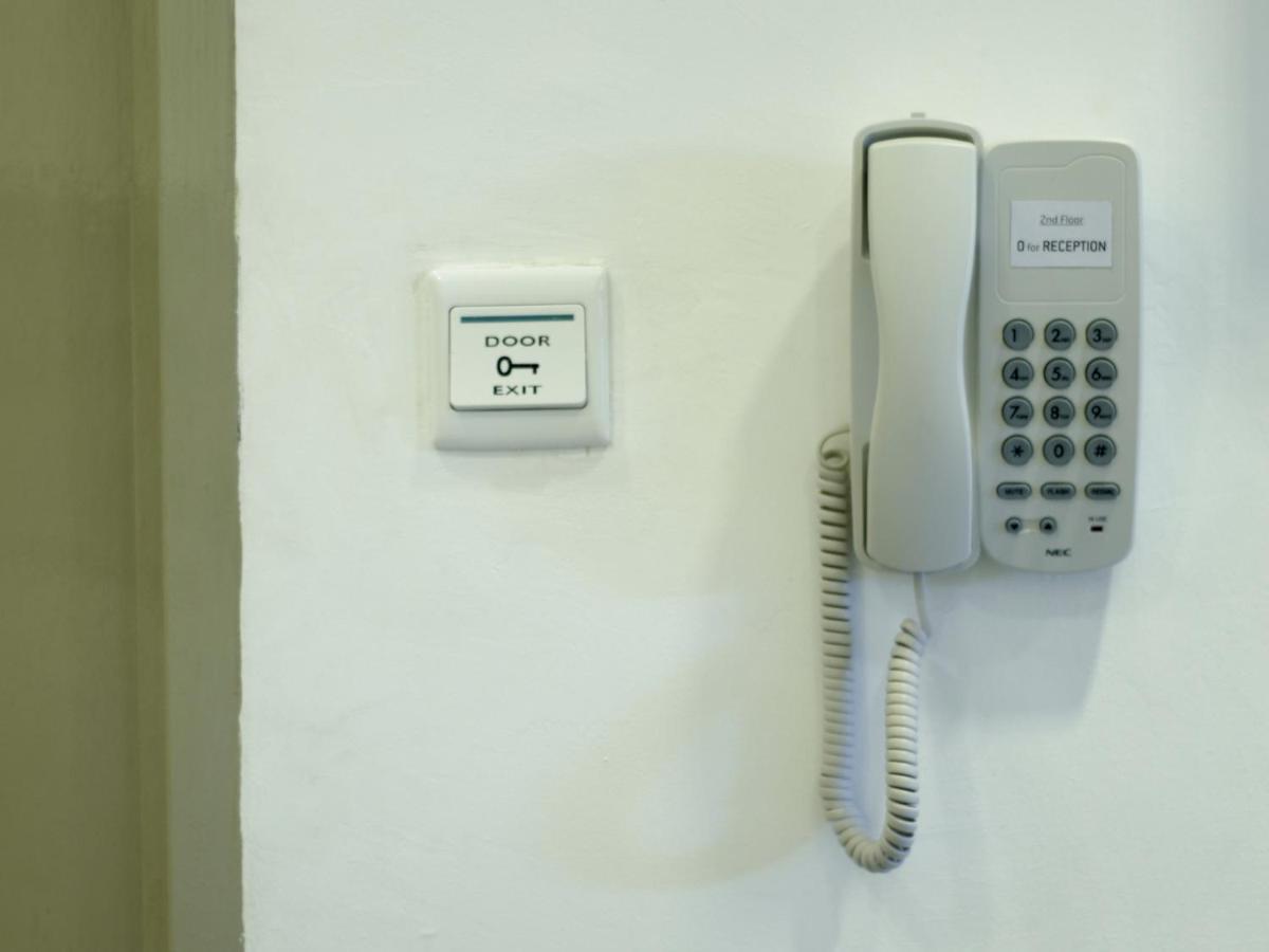 Bulatan Hostel Tanjong Aru Exteriör bild