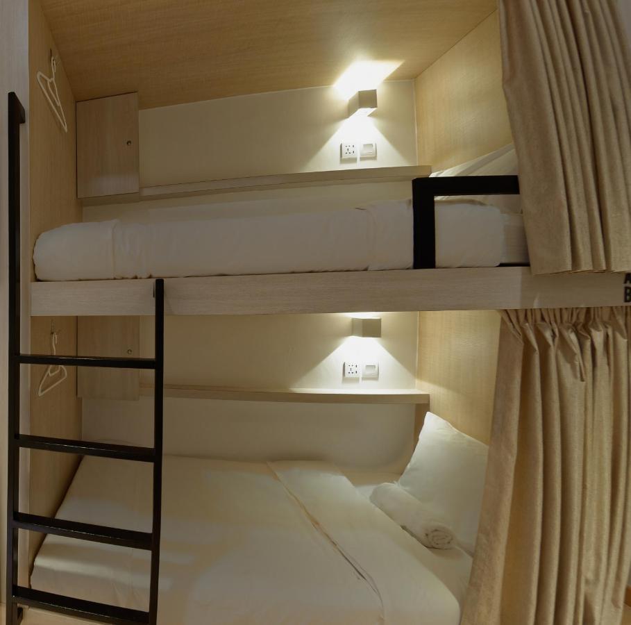 Bulatan Hostel Tanjong Aru Exteriör bild