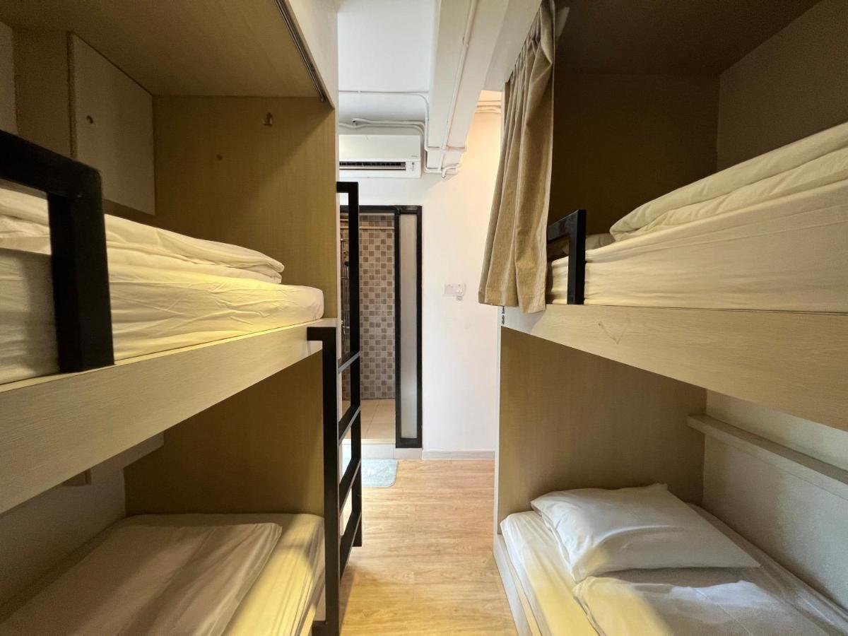 Bulatan Hostel Tanjong Aru Exteriör bild