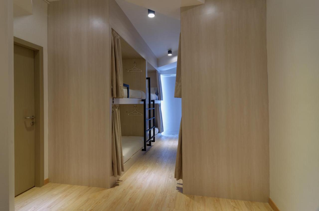 Bulatan Hostel Tanjong Aru Exteriör bild